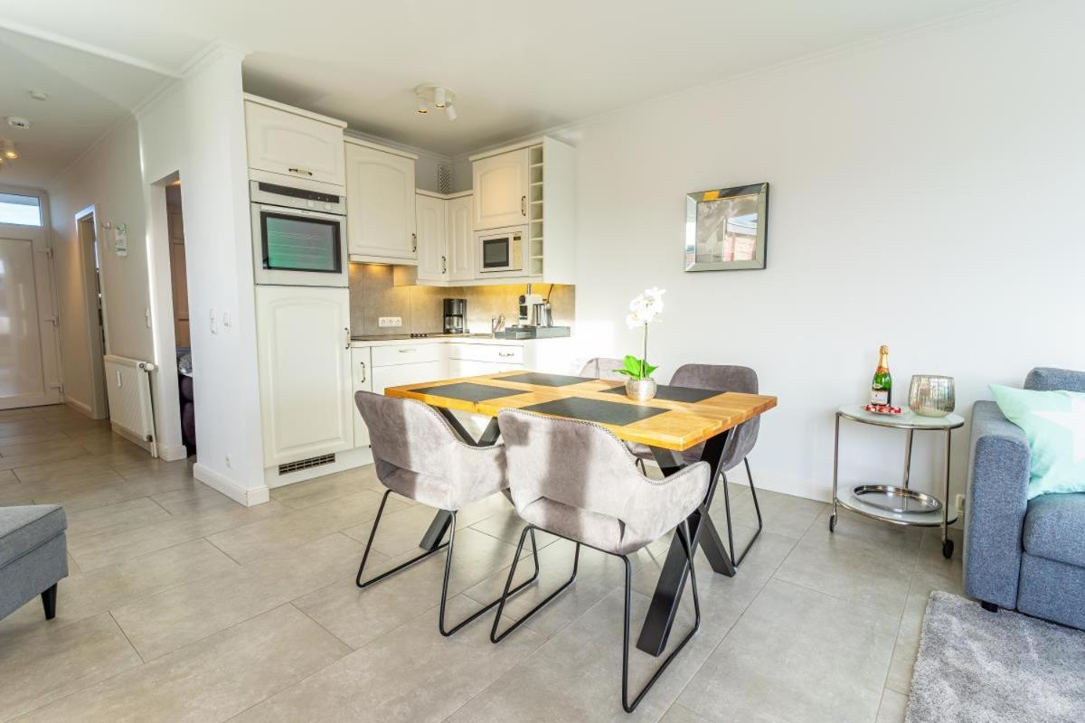 Scharbeutz 2- Zimmer- Luxus Apartment Mit Eigener Sauna 外观 照片